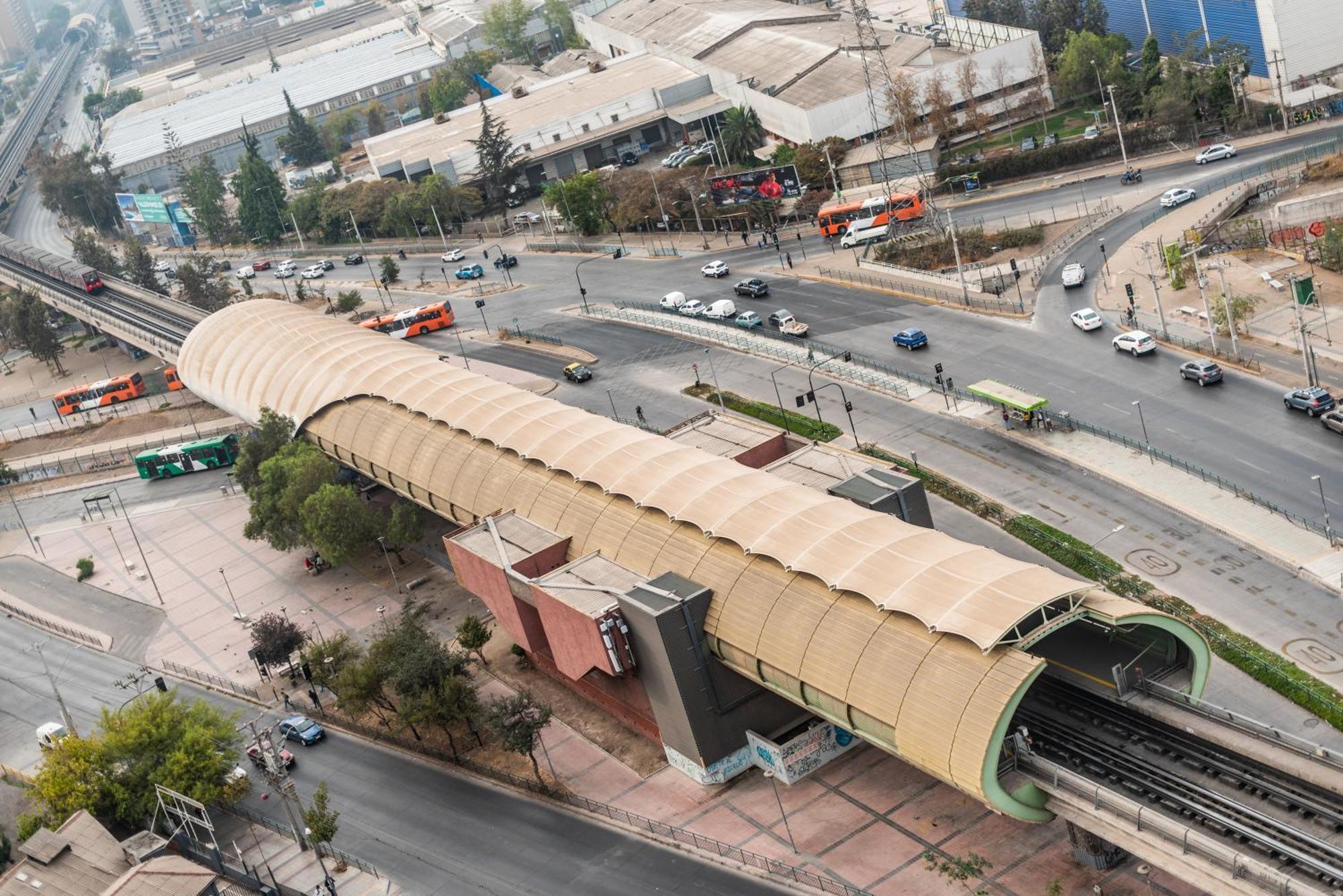 Hermosos Dptos Cercanos A Metro Y Centros Comerciales Santiago de Chile Eksteriør billede